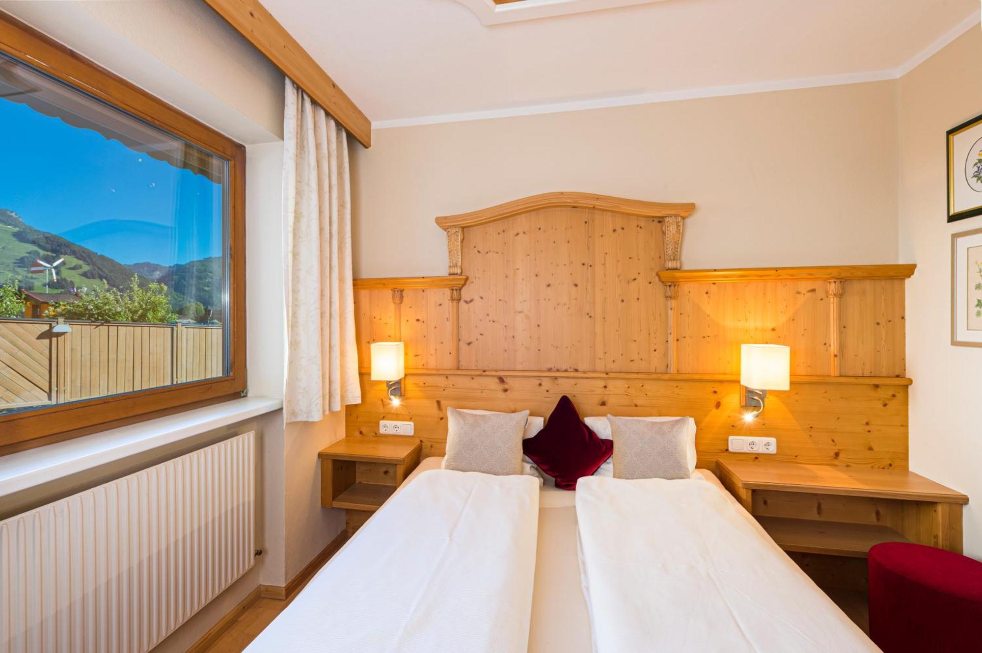 Apartments Tirolerhaus Кессен Номер фото